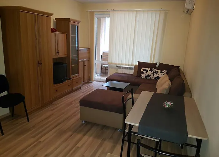 Pirotska Apartment Gn / Free Garage